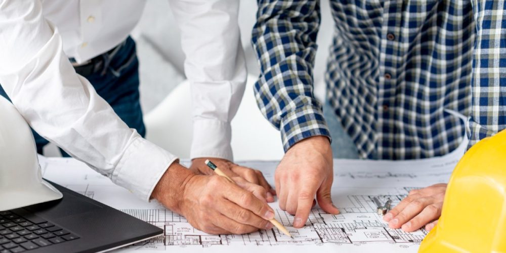Sua obra parou? Saiba como o gerenciamento técnico pode destravar o projeto - RINOVVA